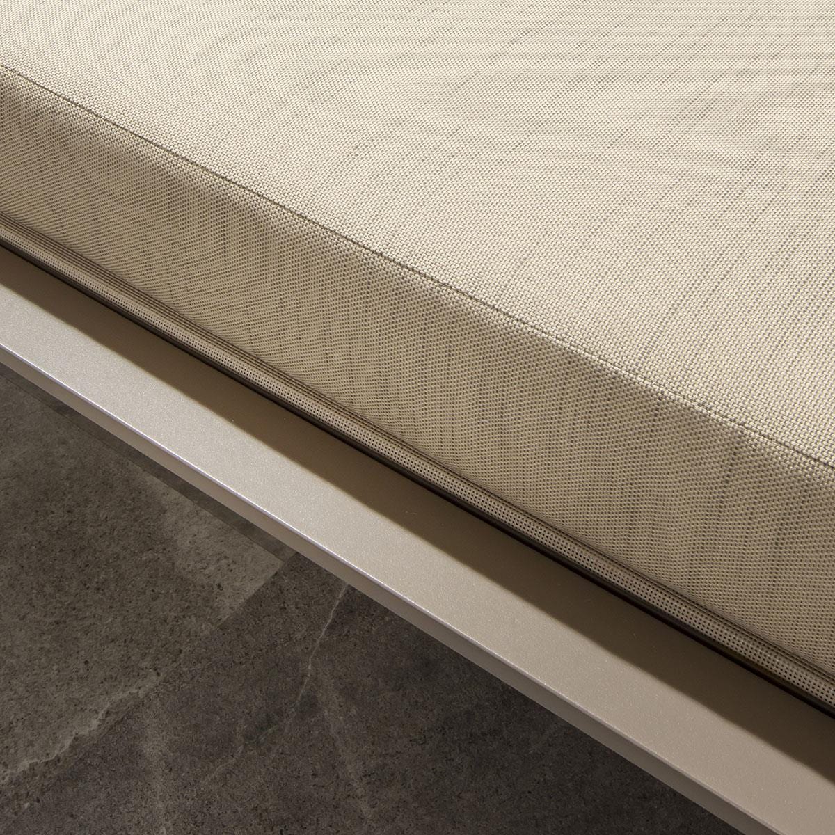 Cayman Garden Cushioned Sun Lounger Beige 196x70cm