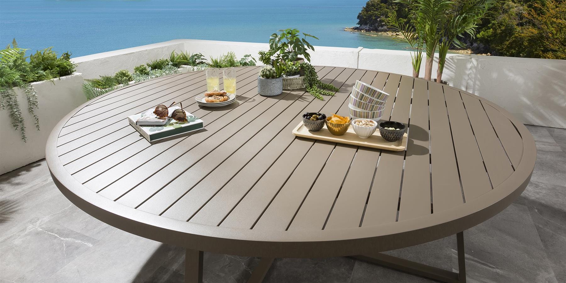 Sun Garden Round Dining Table 200cm Beige
