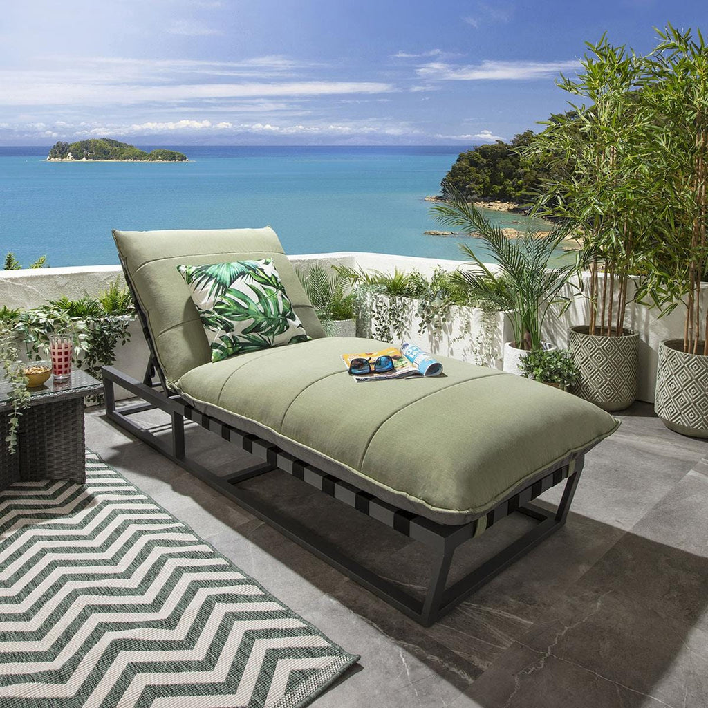 2 Ocean Cushioned Sun Loungers Green 212x84cm
