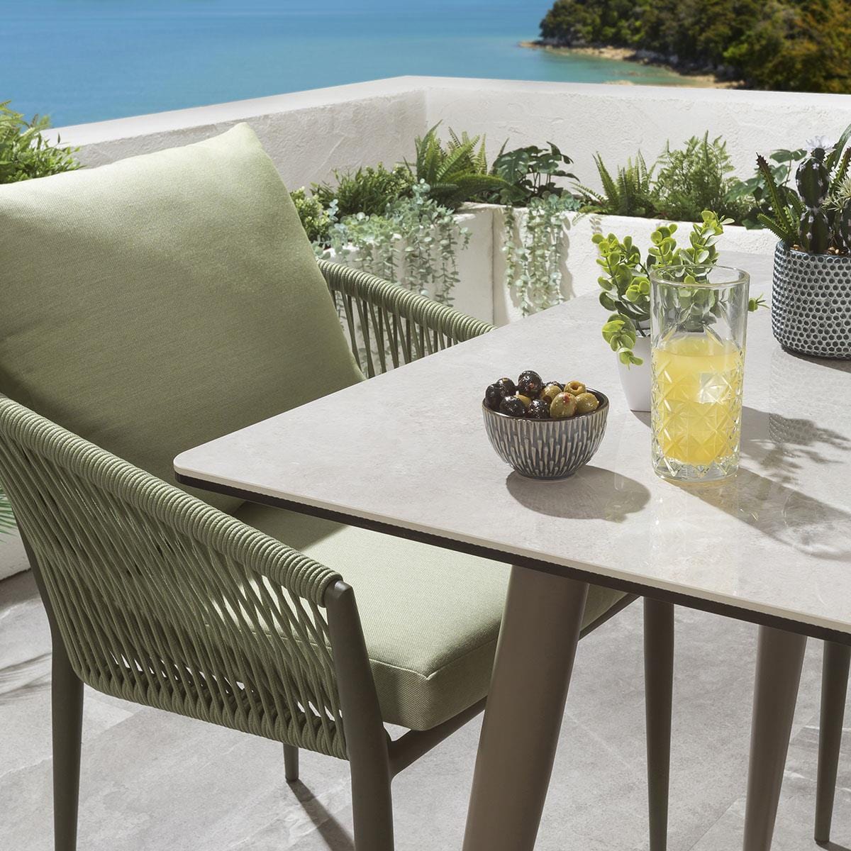 2 Cole Outdoor Garden Dining Chairs Green